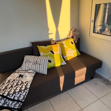 Вилла Luxus Tiny House Saagala Торнио Экстерьер фото