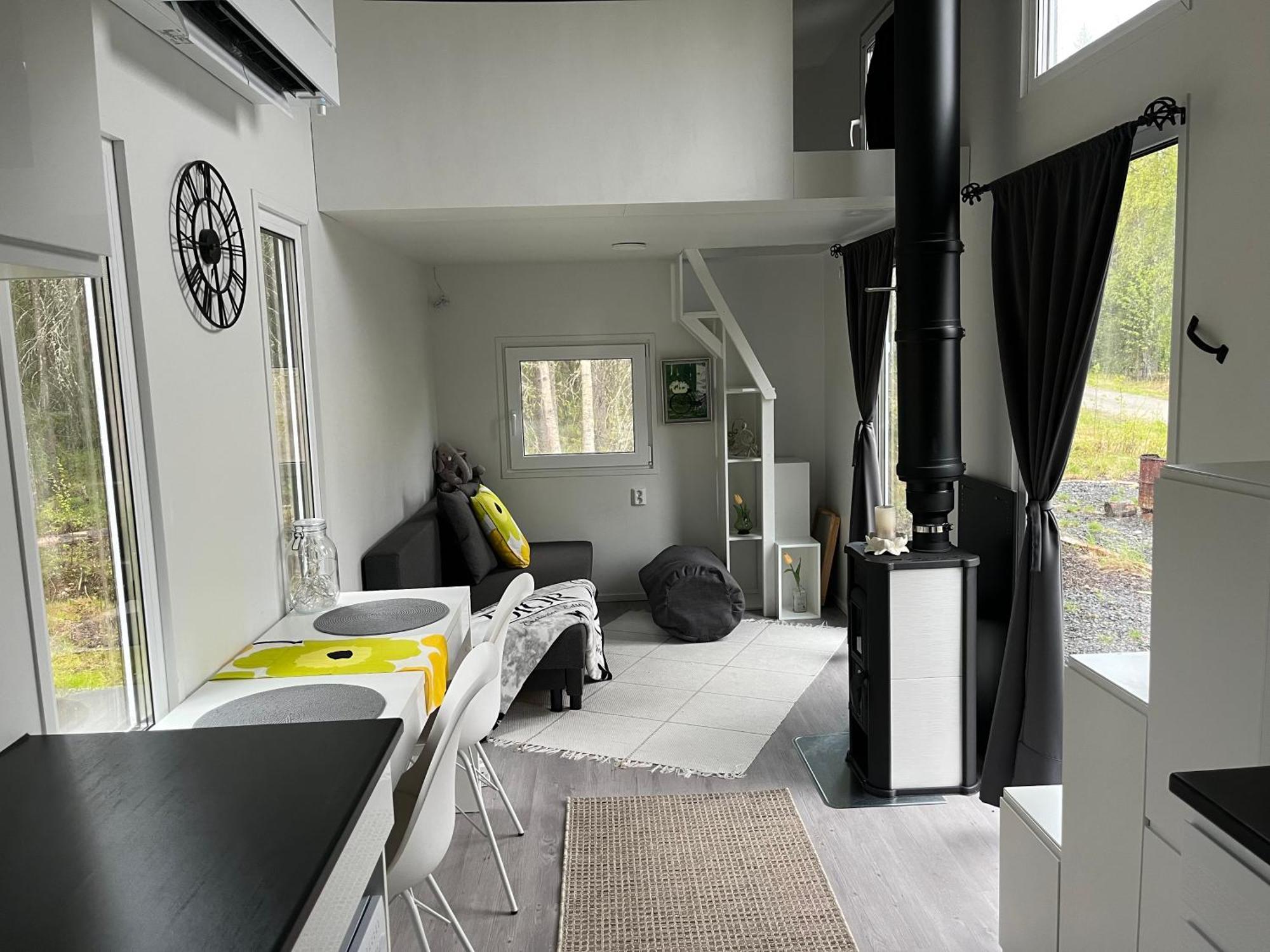 Вилла Luxus Tiny House Saagala Торнио Экстерьер фото