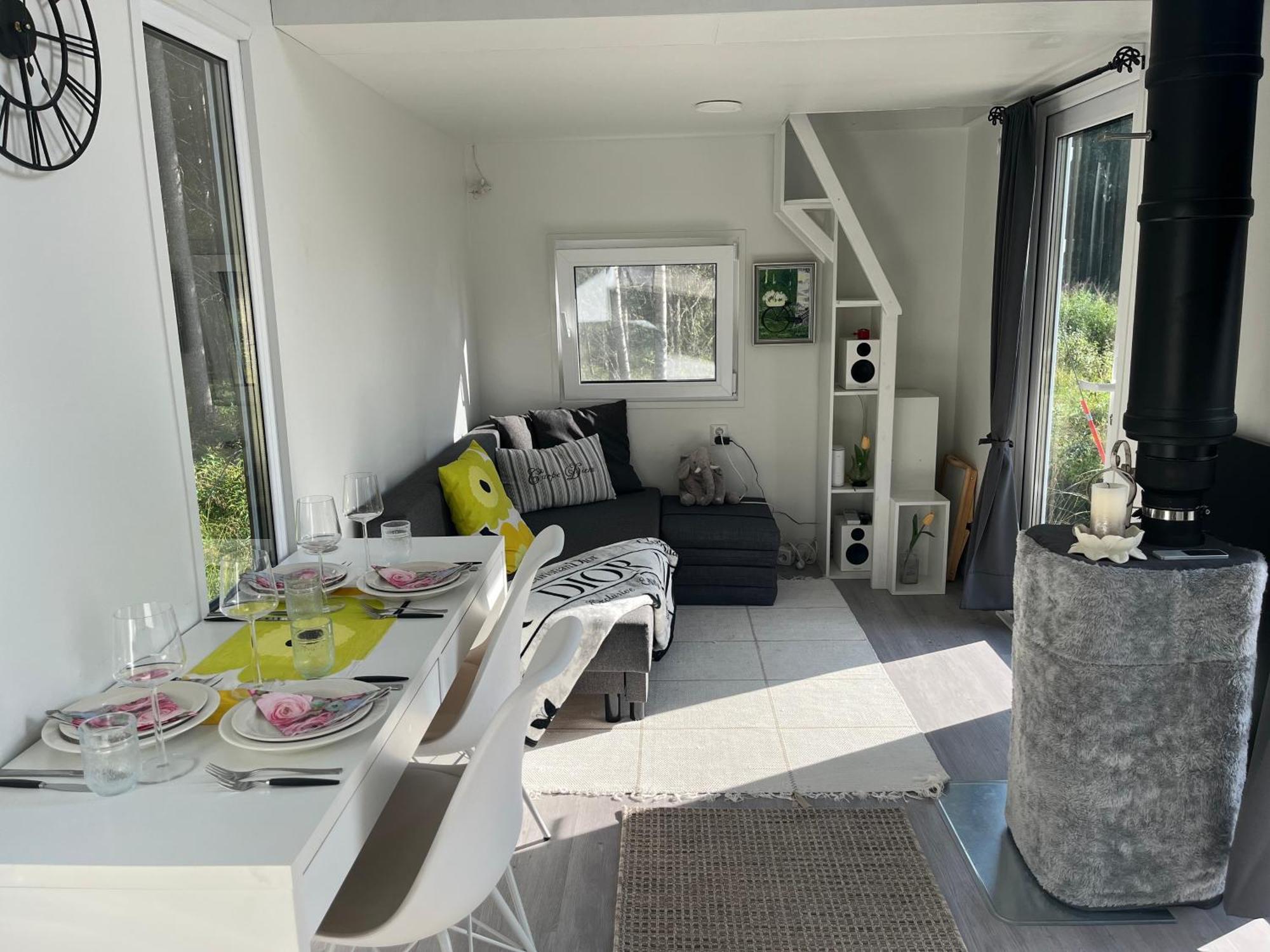 Вилла Luxus Tiny House Saagala Торнио Экстерьер фото