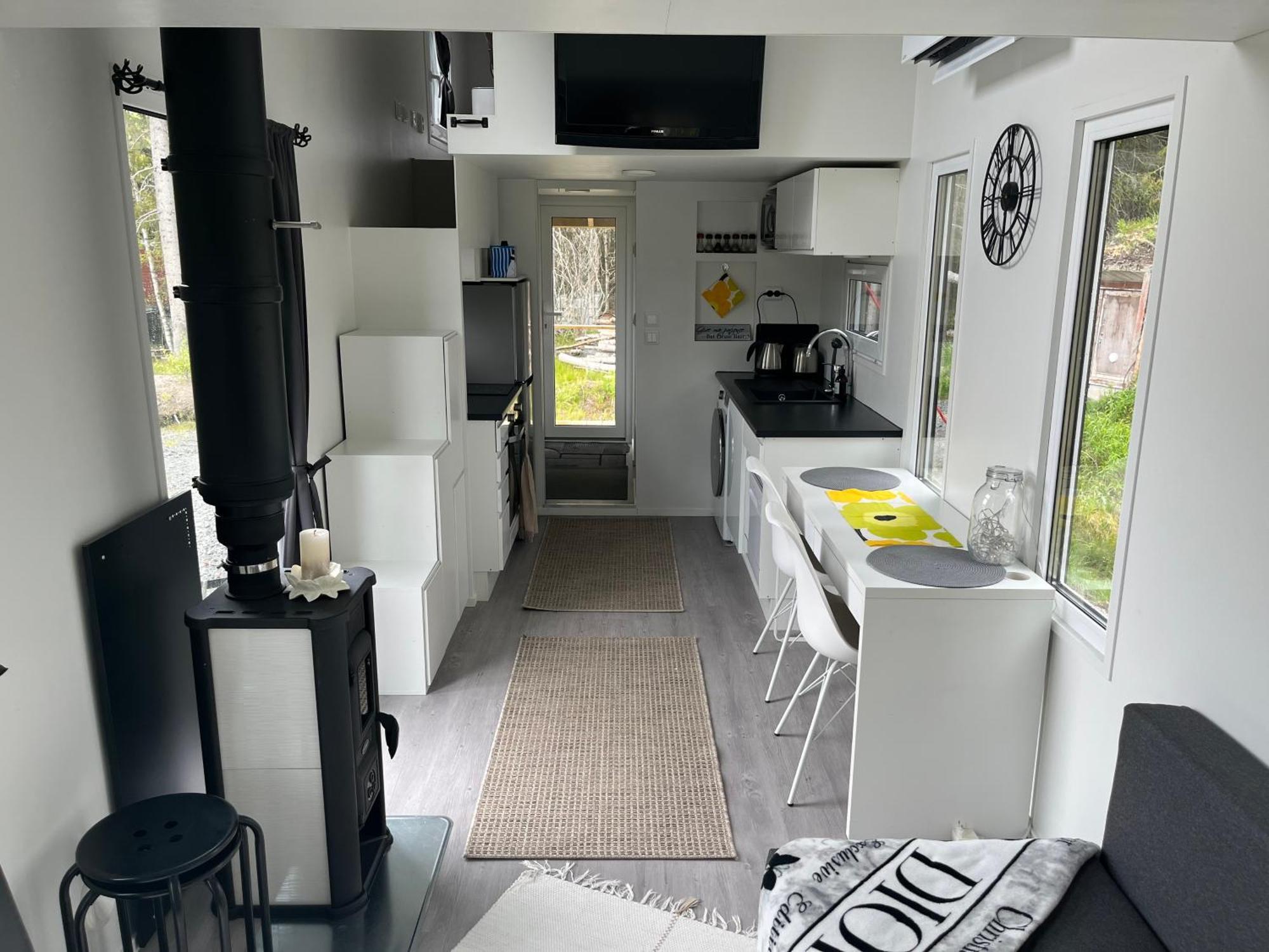 Вилла Luxus Tiny House Saagala Торнио Экстерьер фото